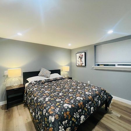 Green Lake 1St Line Home D Full Modern Remodeled Seattle Exterior photo